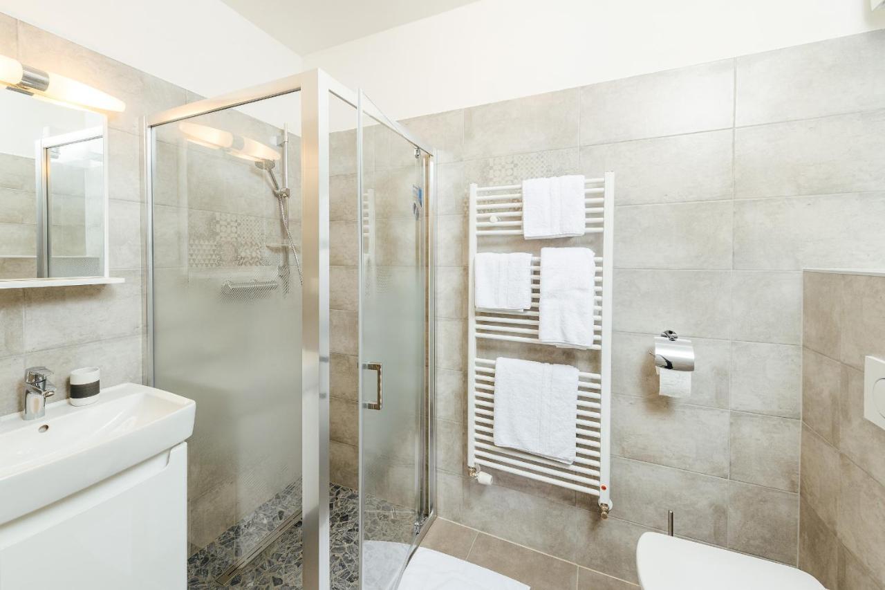 Apartmanovy Dom Grand - Contactless Check In Trencianske Teplice Bagian luar foto